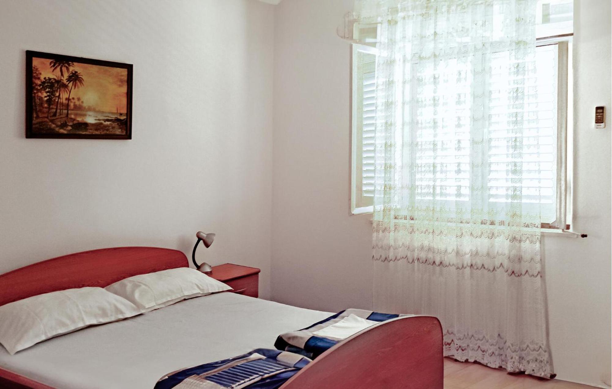 Amazing Apartment In Lumbarda With Kitchen Zewnętrze zdjęcie