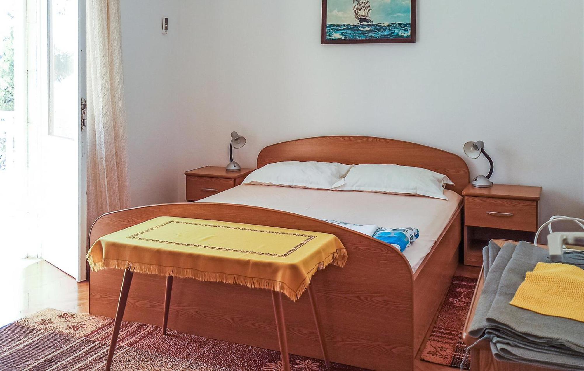 Amazing Apartment In Lumbarda With Kitchen Zewnętrze zdjęcie